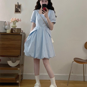 A-vonalú ruha négyszögletes gallérral, buborékos ujjakkal, közepes hosszúságú, chenille anyag 90–95% spandex-szel, érett nő stílus, 2025 nyár