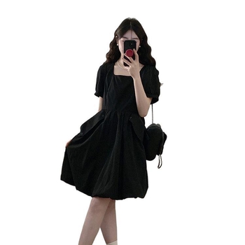 A-vonalú ruha négyszögletes gallérral, buborékos ujjakkal, közepes hosszúságú, chenille anyag 90–95% spandex-szel, érett nő stílus, 2025 nyár