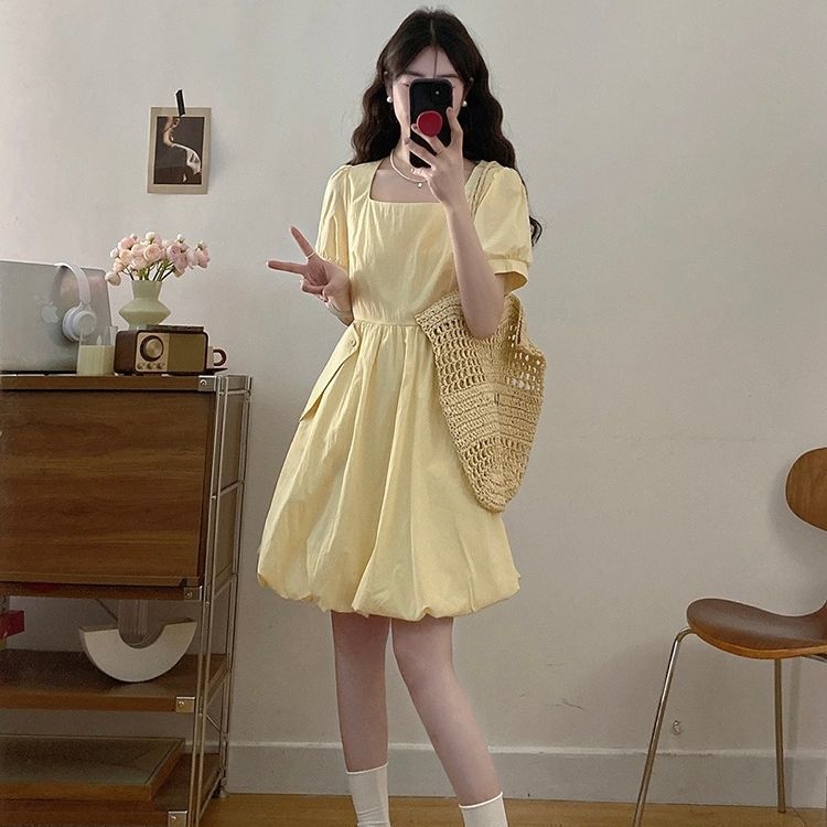 A-vonalú ruha négyszögletes gallérral, buborékos ujjakkal, közepes hosszúságú, chenille anyag 90–95% spandex-szel, érett nő stílus, 2025 nyár