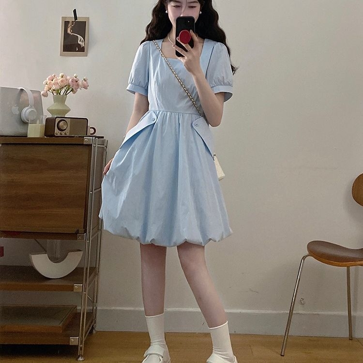 A-vonalú ruha négyszögletes gallérral, buborékos ujjakkal, közepes hosszúságú, chenille anyag 90–95% spandex-szel, érett nő stílus, 2025 nyár