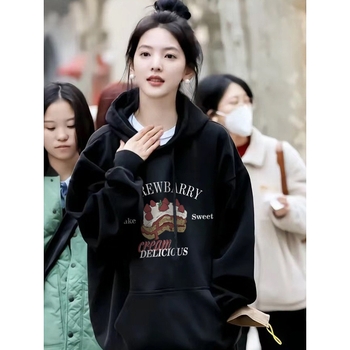 Inspirano Zhang Ruonan: američki retro hoodie s kapuljom, flis unutrašnjost, slobodan kroj, dugi rukavi, tekstni ispis, mješavina pamuka i poliestera sa spandeksom, zima 2025