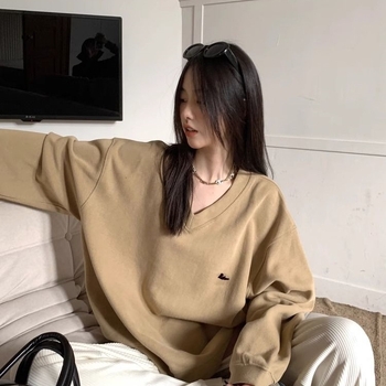 Dámsky sveter s V-ovým výstrihom, stredná dĺžka, chenille látka, polyester 80–90%