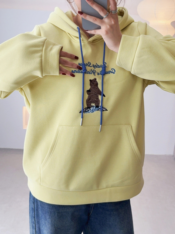 Plusz méretű női kapucnis pulóver, belső fleece-béléssel, hímzett betűkkel (2025 téli kiadás, vastag kötött)