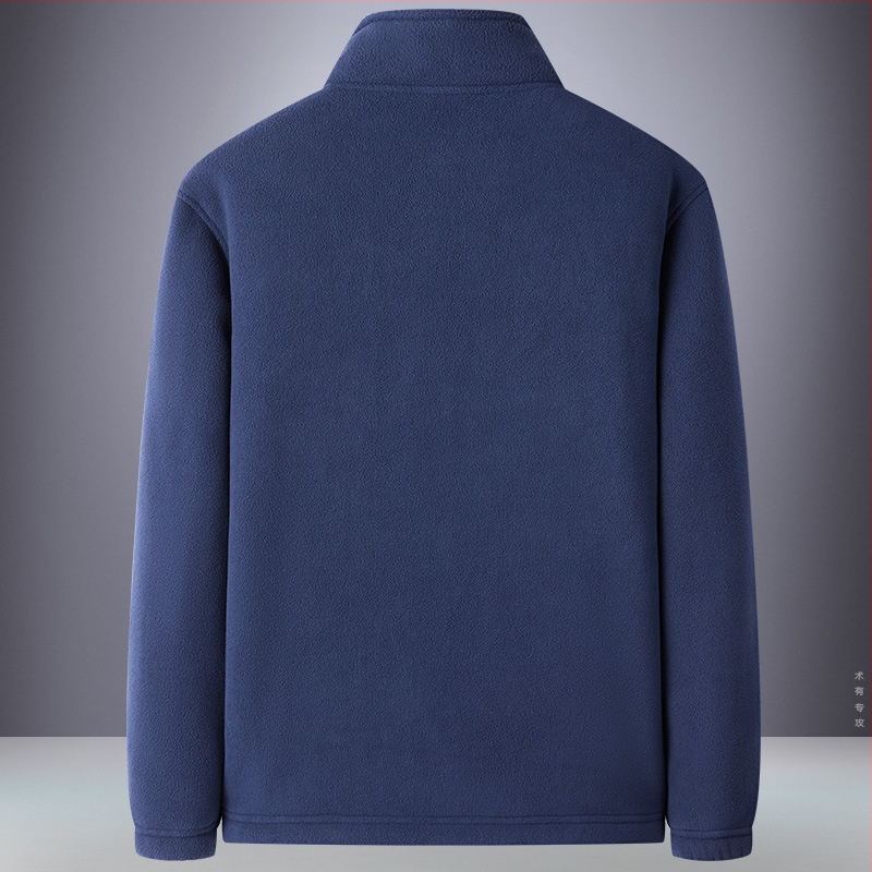 Vyriskas polar fleece megztinis su gobtuvu, priekyje užtrauktukas, stovinti apykaklė, laisvas kirpimas, polar fleece audinys