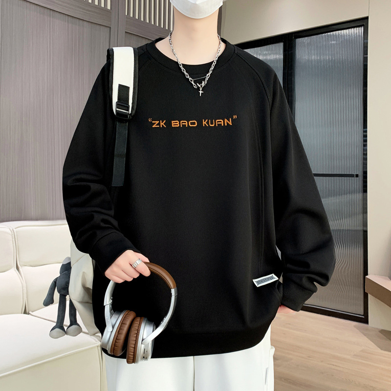 Φούτερ τύπου κορεατικού στυλ, στρογγυλός λαιμός, μακριά μανίκια, πολυεστέρας 96%+, κέντημα