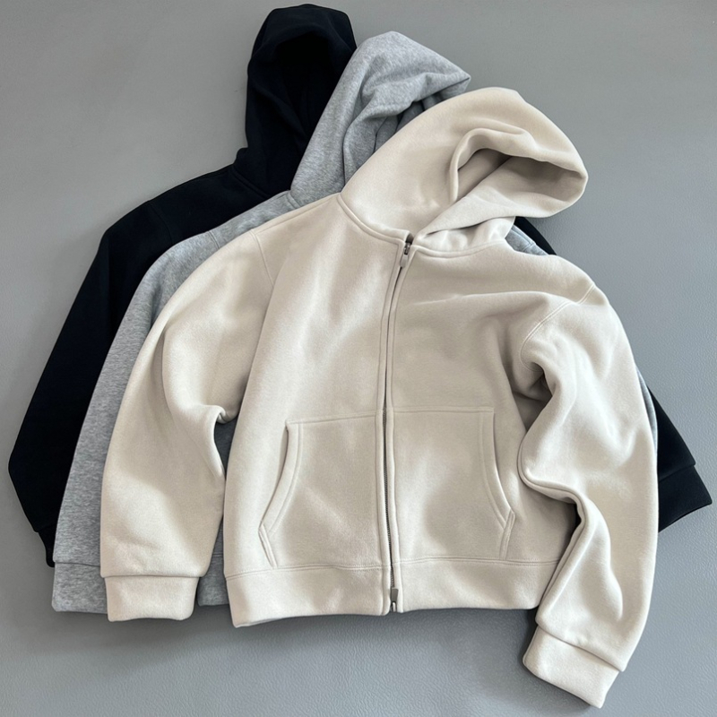 Hooded kardigan u stilu cardigan, fleece podstava, slobodan kroj, zatvarač, džepovi, pamuk tkanina (70-80% pamuka)