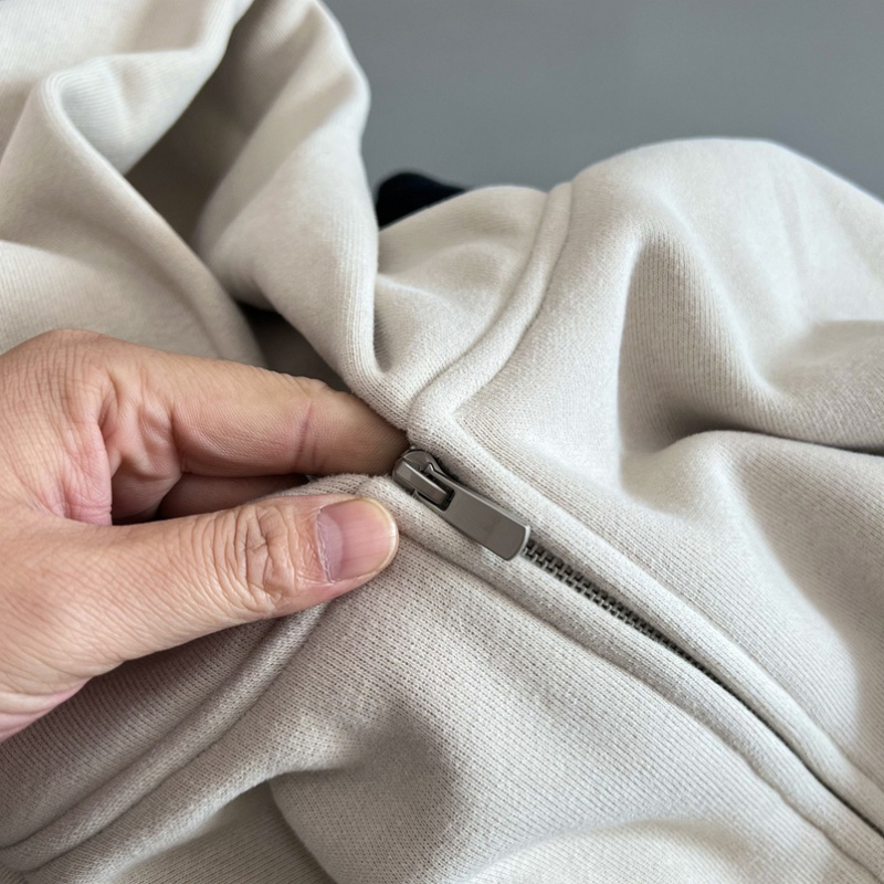 Hooded kardigan u stilu cardigan, fleece podstava, slobodan kroj, zatvarač, džepovi, pamuk tkanina (70-80% pamuka)