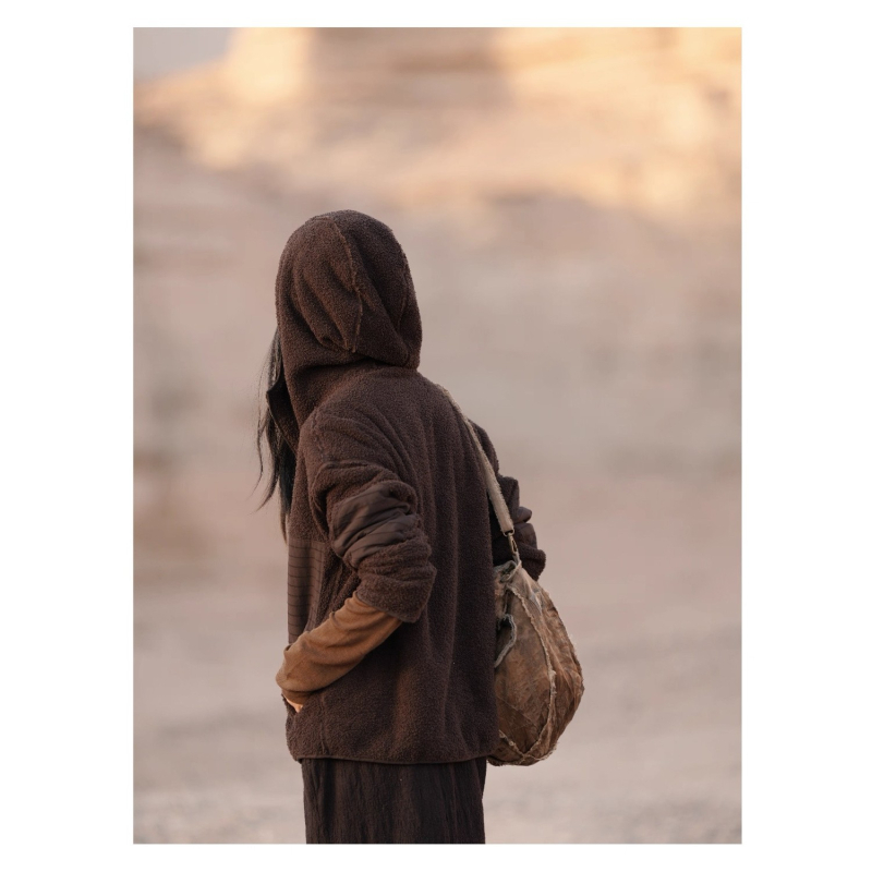 Geacă de fleece cu glugă, mâneci lungi, fermoar, țesătură din poliester, conținut poliester 80–90%