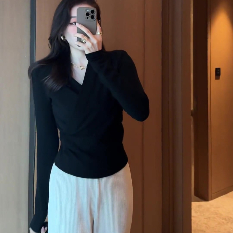 Ženski pleteni top s polo ovratnikom, dugi rukavi, gusta pletenina, mješavina ovčje vune i spandeksa, slim fit