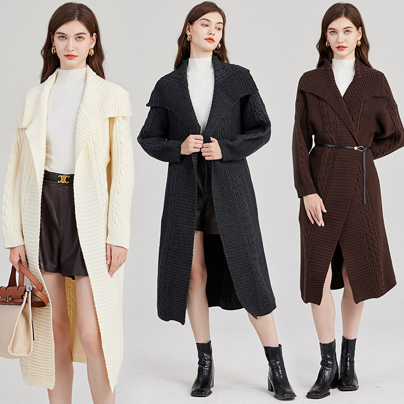 Voľný oversized svetrový kabát s točivým golierom, opasok súčasťou, dlhé rukávy, akrylová zmes