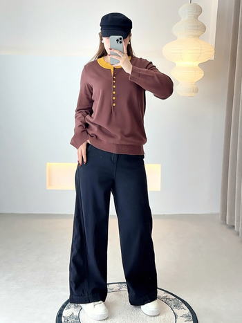 Zi Yuan 2025 Jesen/Zima Plus Size Žena Casual Pleteni Pulover s Kontrastnim Bojama i Okruglim Irezom F621