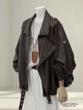 Moteriška dirbtinės odos švarkas, ultra trumpas siluetas, polo apykaklė, chenille audinys, spandekso mišinys