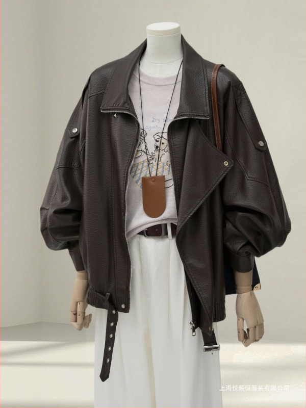 Moteriška dirbtinės odos švarkas, ultra trumpas siluetas, polo apykaklė, chenille audinys, spandekso mišinys