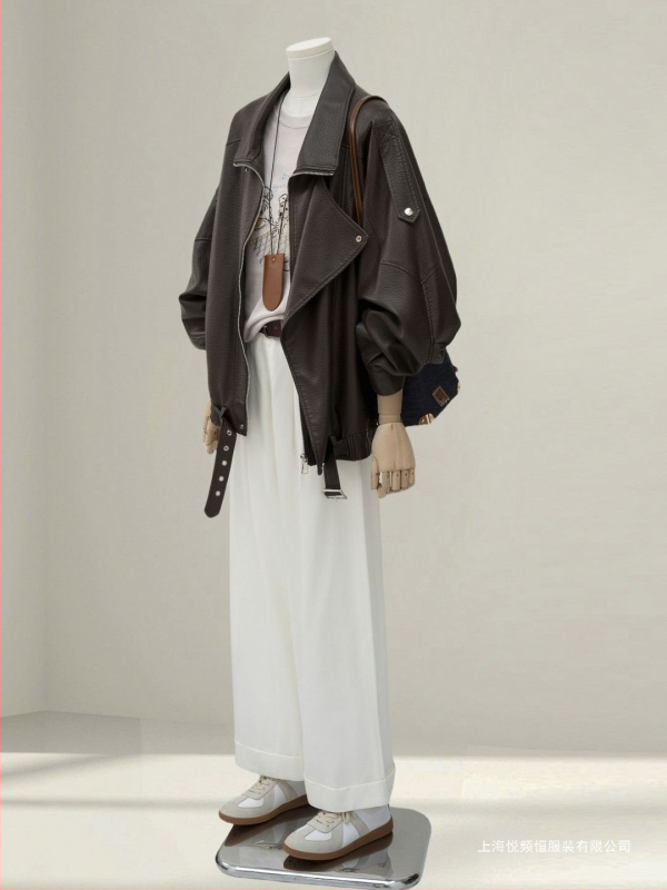 Moteriškas imitacinės odos švarkas su polo apykakle, be rankovių, 2025 m. pavasaris