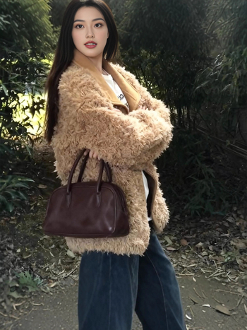 Ženska reverzibilna jakna od poliestera s umjetnim krznom, jesen 2025, dugi rukav, bez ovratnika