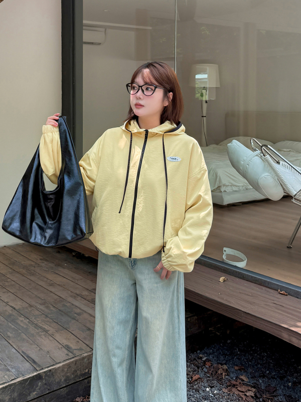 Ženska jakna s kapuljom, Twill tkanina, poliester s elastanom, srednja duljina, zatvarač