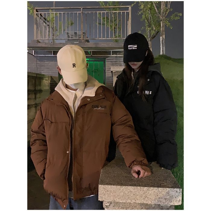 Pamučni kaput s kapuljom, srednje duljine, opuštenog kroja, zatvarač, debeli izolacijski sloj za zimu