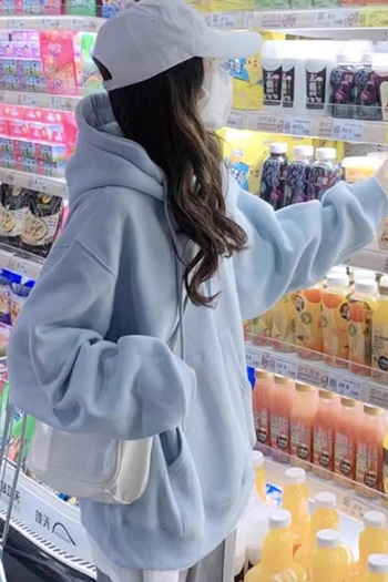 Hanorac damă cu glugă din fleece, material pluș, modal ca material principal, lungime ultracurtă