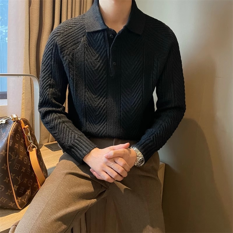 Muški džemper s ovratnikom tipa lapel, udoban kroj, dugi rukavi, detalj zavijenog cvijeta, 100% poliester