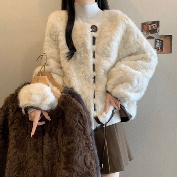 Plus dydžio dirbtinės kailio kardiganas, ruduo 2025, poliesterio mišinys, apvalus kaklas, ilgomis rankovėmis, 30-50% poliesterio kiekis