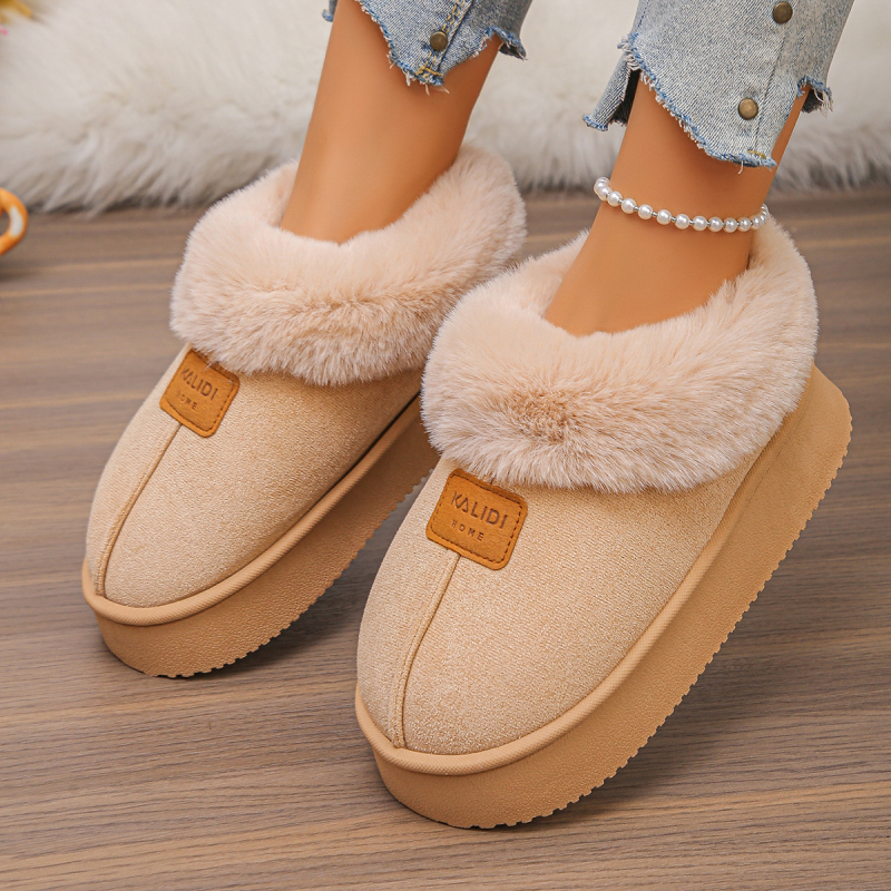 Дамски зимни памучни ботуши, високи, горна част с интегриран пух, гумена подметка, вътрешна облицовка от изкуствен къс плюш, среден ток