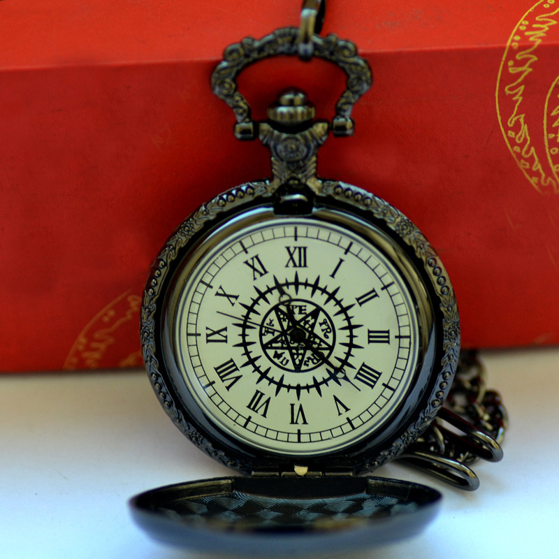 Карманен часовник с дебела верига — кварцов механизъм, мирово време, указателен дисплей, корпус и каишка от сплав