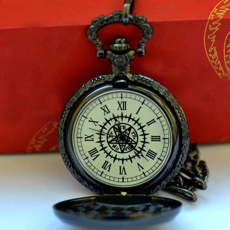 Карманен часовник с дебела верига — кварцов механизъм, мирово време, указателен дисплей, корпус и каишка от сплав