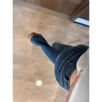 Jeansi pentru femei cu croială dreaptă ușor evazată, talie înaltă, denim din bumbac stretch, croială bootcut