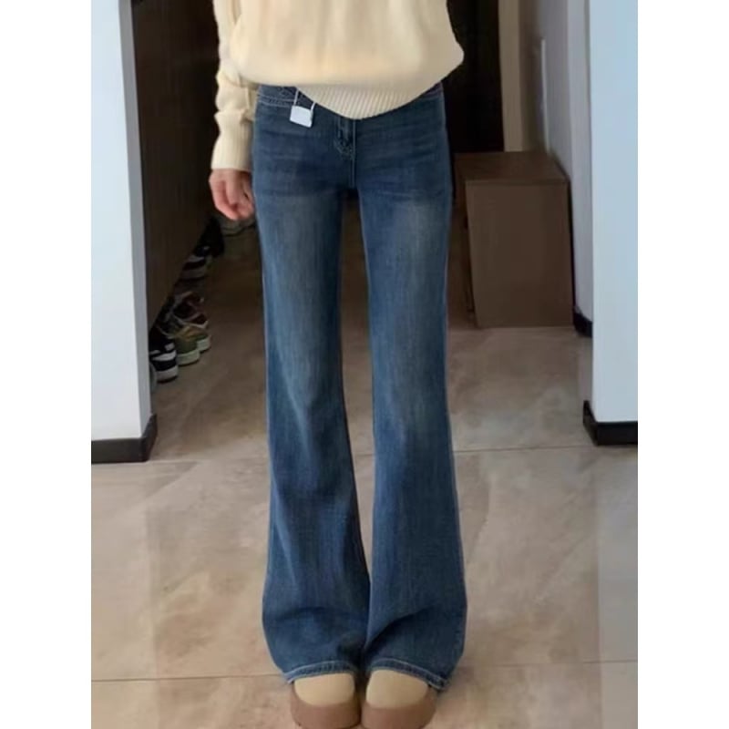 Jeansi pentru femei cu croială dreaptă ușor evazată, talie înaltă, denim din bumbac stretch, croială bootcut