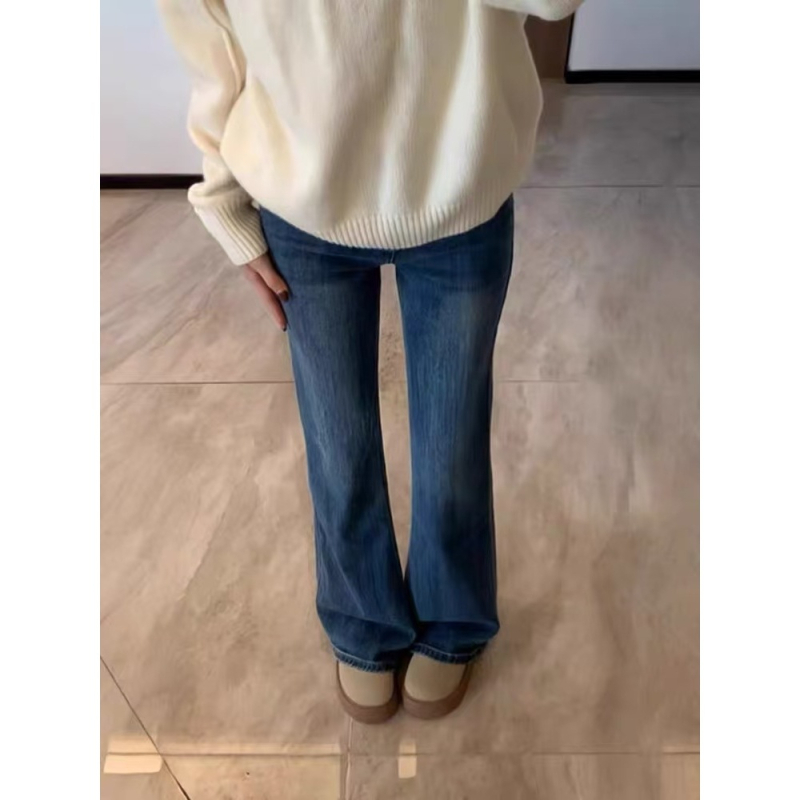 Jeansi pentru femei cu croială dreaptă ușor evazată, talie înaltă, denim din bumbac stretch, croială bootcut