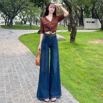 Jeans - talie înaltă, croială evazată, denim cu elastan (stretch), fără călcare
