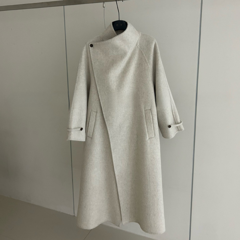 Dvipusis vilnos paltas su stovinčiu apykakle, ilgas modelis, 95% vilna, vieno mygtuko užsegimas, Žiema 2025