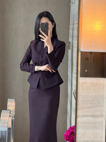 Chenille un Spandex kostīmu kleitu komplekts, garas piedurknes ar ragainu formu, midi svārki, biroja stils, pavasaris 2025