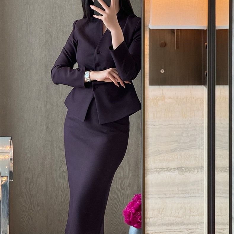 Sieviešu Chenille kostīms-kleita formālām reizēm, ragveida piedurknes, garas piedurknes, midi kleita, spandeksa saturs 90-95%