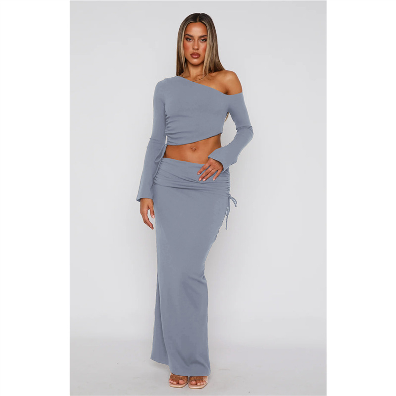 Едноцветен комплект: горнище с дълъг ръкав и връзка за наклонено рамо и дълга пола; плат: млечна коприна; полиестер 80-90%, спандекс <30%; стил: елегантен градски