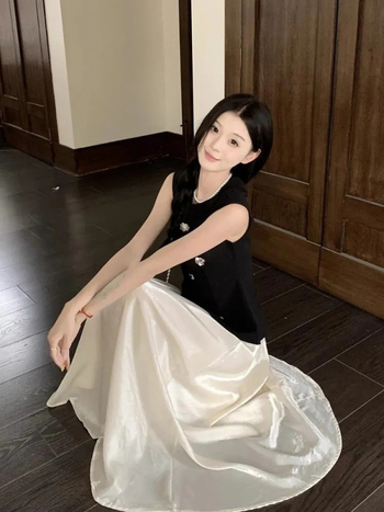 Двукомпонентен комплект: безръкав топ с цветя от мъниста и дълга пола с висока талия, лято 2025