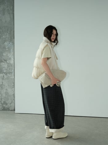 Ženska vesta s patchworkom od krzna, ovratnik rever, jednostavno kopčanje, slobodan kroj, poliester 95%+