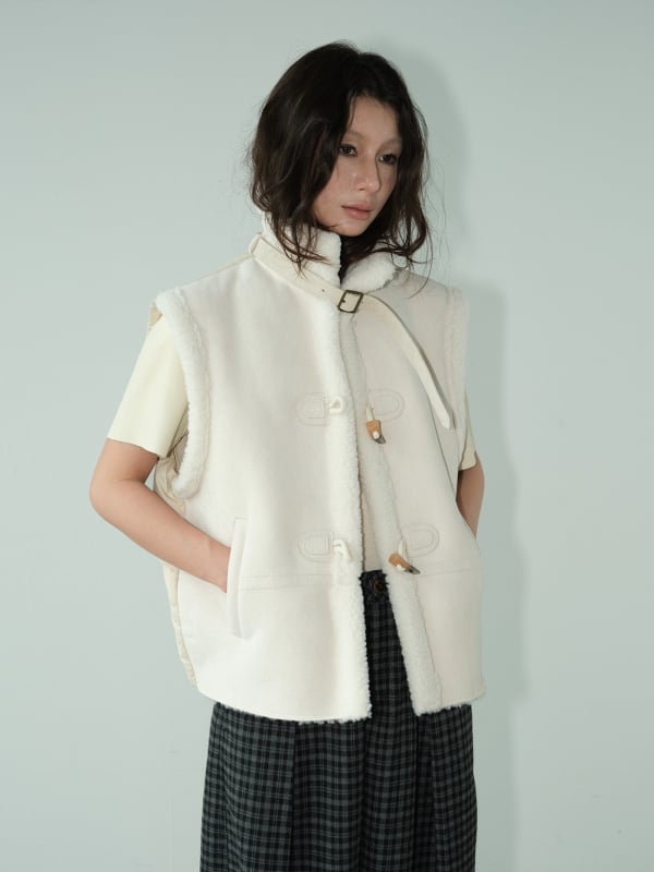 Ženska vesta s patchworkom od krzna, ovratnik rever, jednostavno kopčanje, slobodan kroj, poliester 95%+