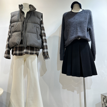 Ženski puffer prsluk: najlon materijal, sadržaj perja 86–90%, zatvarač, stojeći ovratnik