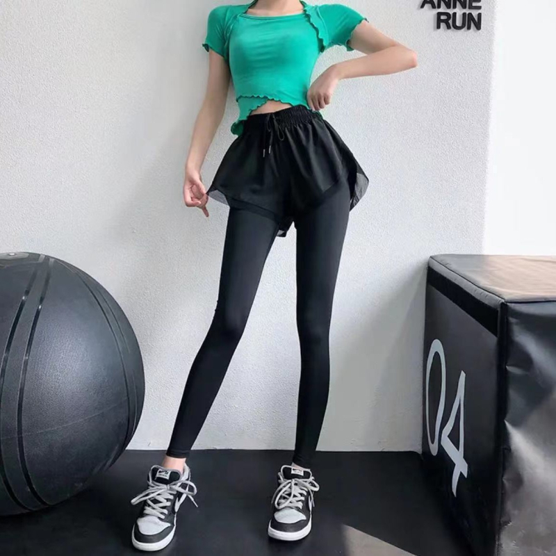 Ženske sportske hlače s lažnim dvodijelnim izgledom, visokim strukom, elastična mrežasta tkanina, brzo sušeće, culotte stil
