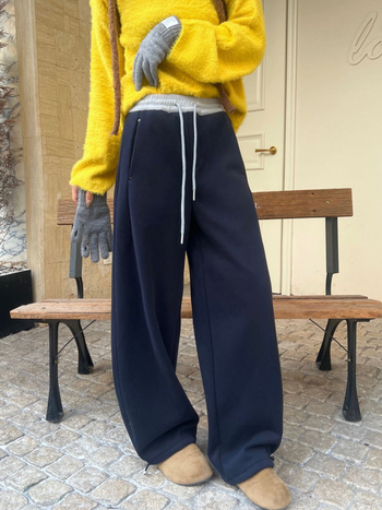 Pantaloni casual de damă din bumbac cu croială largă, talie înaltă, micro-elastici, 50–70% bumbac / 30–50% poliester, Iarna 2025