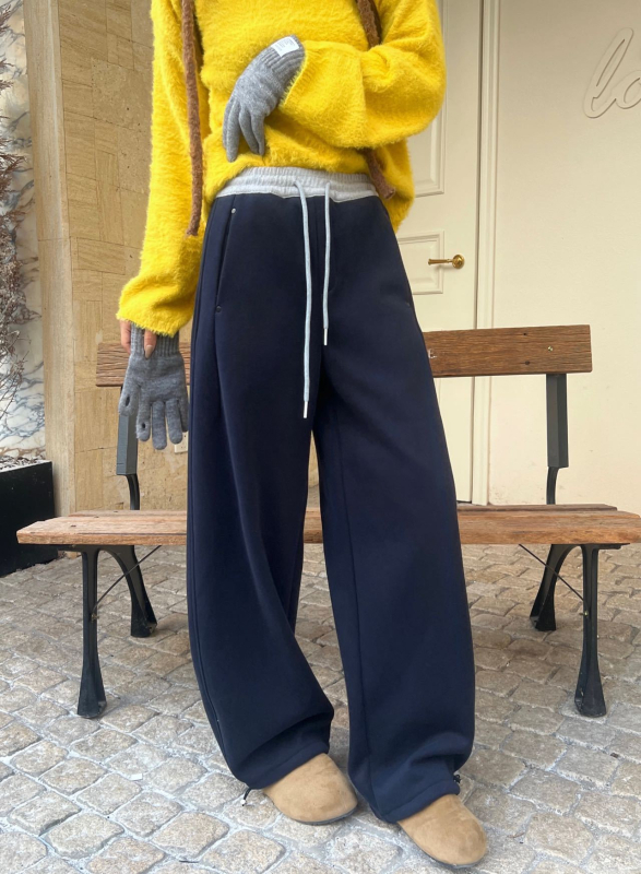 Pantaloni casual de damă din bumbac cu croială largă, talie înaltă, micro-elastici, 50–70% bumbac / 30–50% poliester, Iarna 2025