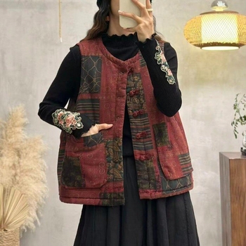 Pamuk kvilirani prsluk, retro kardigan stil, okrugli izrez, punjenje od pamuka s perjem, sadržaj pamuka 50–70% (Jesen 2025)