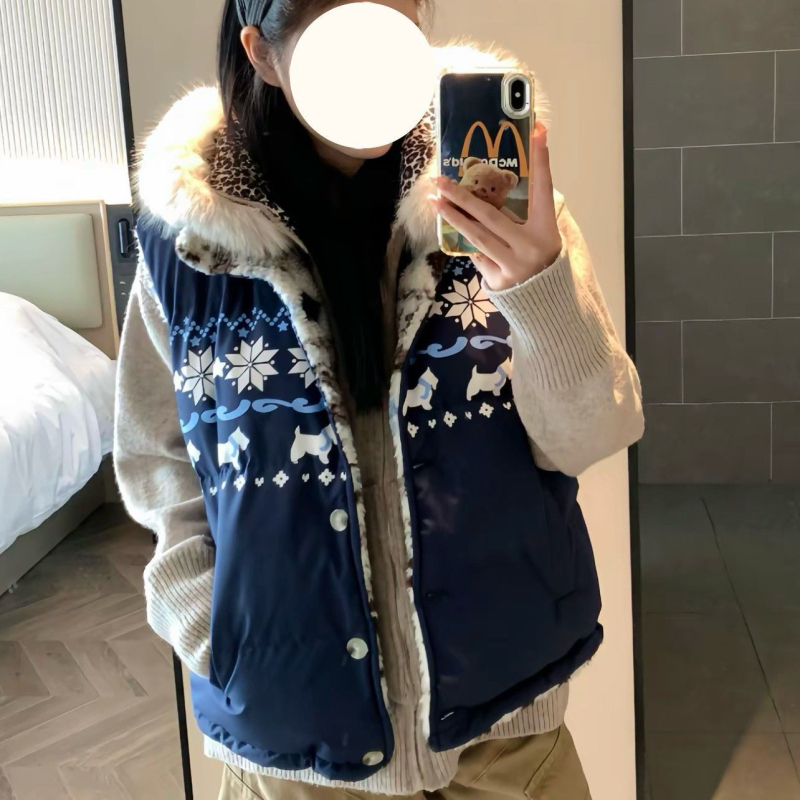 Dvostrani reversibilni prsluk s debelim flisom, američki stil patchwork, vanjski materijal poliester, punilo poliester vlakno