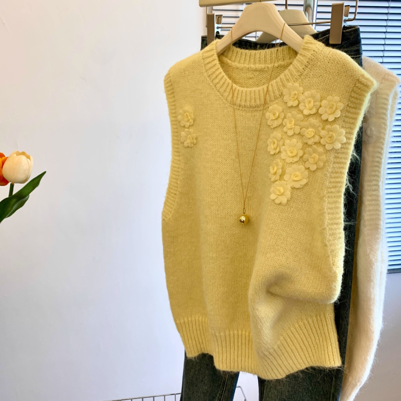 Ženska pletena vesta s 3D cvjetnim uzorkom i okruglim izrezom za jesen – elegantan vanjski komad