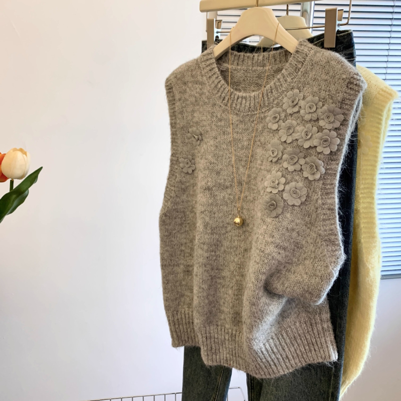 Ženska pletena vesta s 3D cvjetnim uzorkom i okruglim izrezom za jesen – elegantan vanjski komad