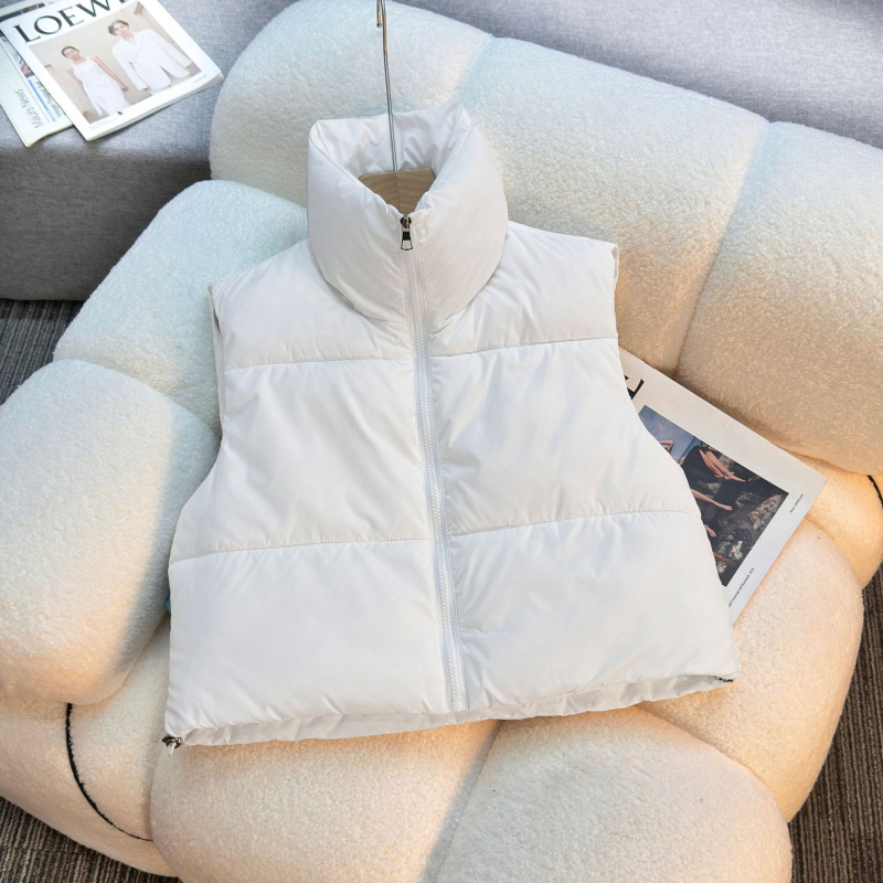 Kokvilnas veste ar stāvošu apkakli, rāvējslēdzēju, jostas auklu, īss garums, vienkrāsaina