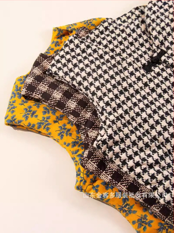 Sieviešu kokvilnas veste ar Lycra, kokvilnas pildījums, galvenā auduma sastāvs: kokvilna, V kakls, plaid raksts