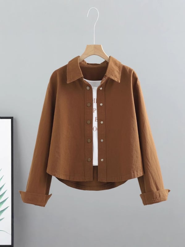 Moteriška džinsinė striukė, laisvas kirpimas, ilgos rankovės, polo apykaklė, ilgis 50–65 cm, japonų-korejiečių laisvas stilius