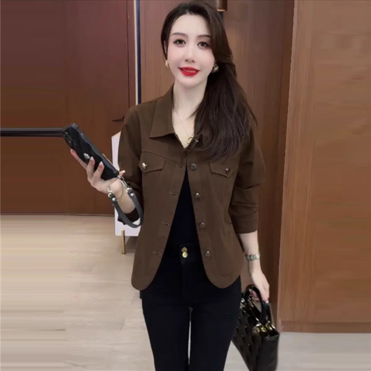 Moteriškas medvilninis švarkas su apykakle, ilgomis rankovėmis, vidutinio ilgio, 2025 ruduo, kasdienio įvaizdžio stilius